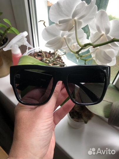 Солнцезащитные очки Zara