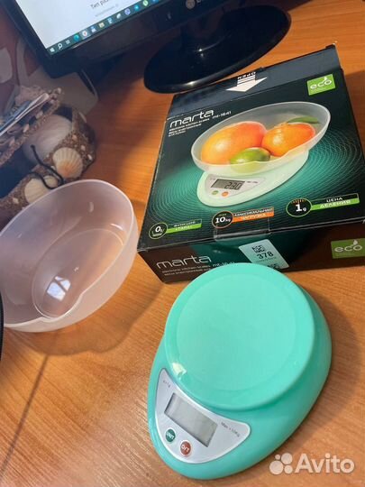 Весы кухонные электронные с чашей (новые)