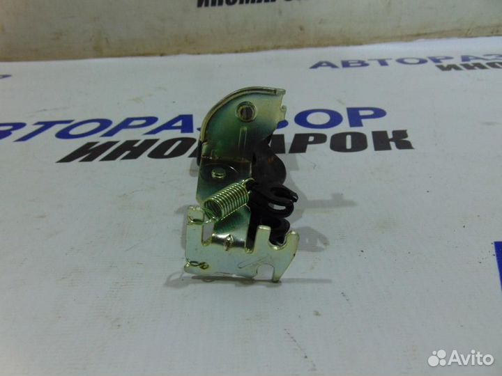 Ручка открывания багажника для Hyundai Solaris 1