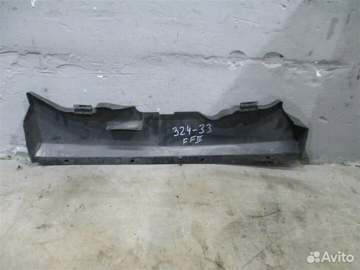 Кожух замка капота от Ford Focus II 2005-2008