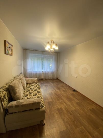 2-к. квартира, 48 м², 1/5 эт.