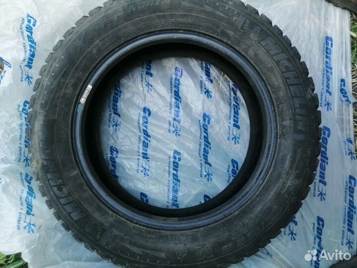 Dunlop SP Winter Ice 01 195/60 R15