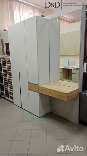 Элегантный и вместительный шкаф