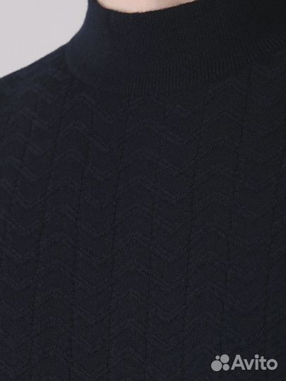 Джемпер шерстяной Giorgio Armani