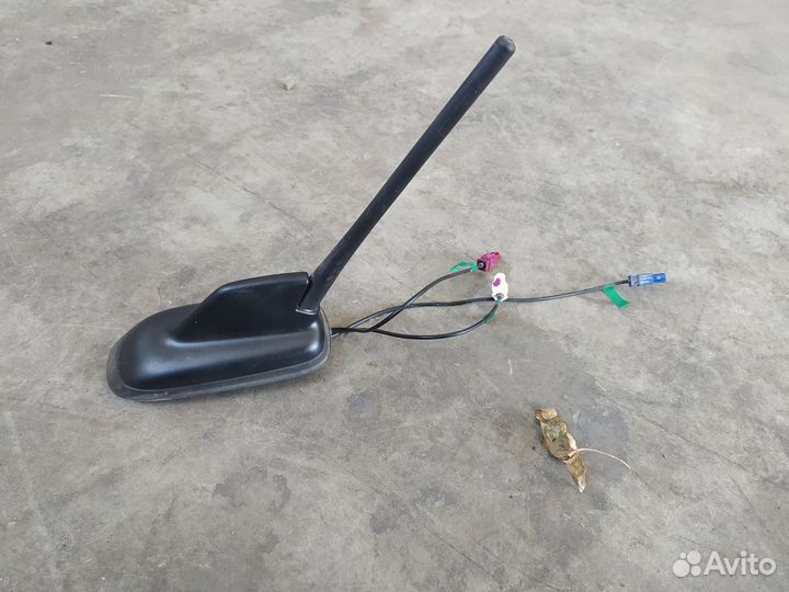 Антенна Volkswagen Polo (Mk5) V рестайлинг (2014–н