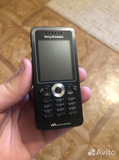 Sony Ericsson W302