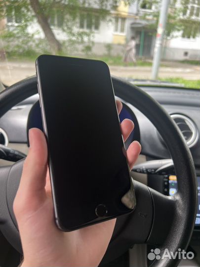 iPhone 8 Plus, 128 ГБ