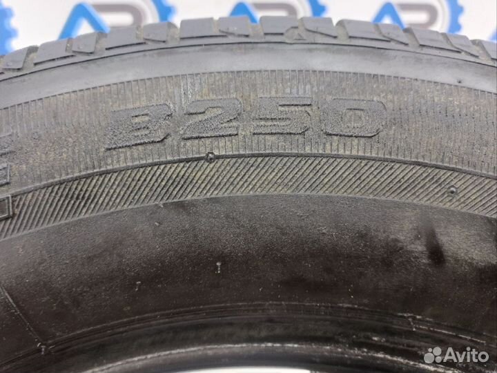 Bridgestone B250 205/65 R15 94H