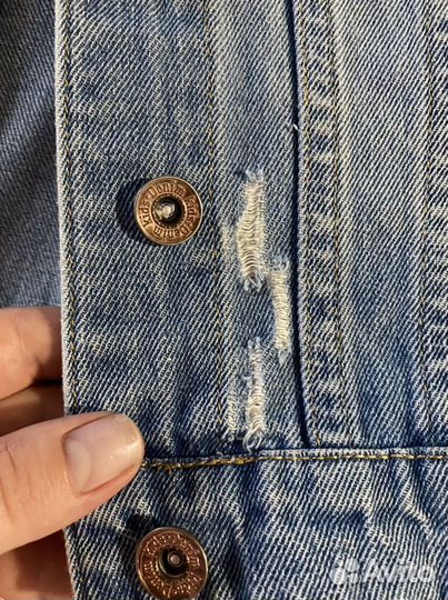 Куртка джинсовая