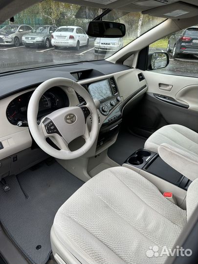 Toyota Sienna 3.5 AT, 2011, 135 058 км