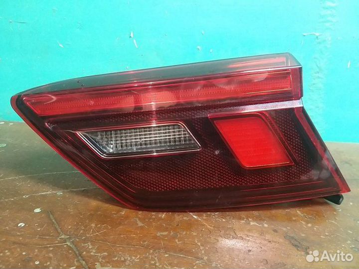 Фонарь правый Volkswagen Tiguan 2