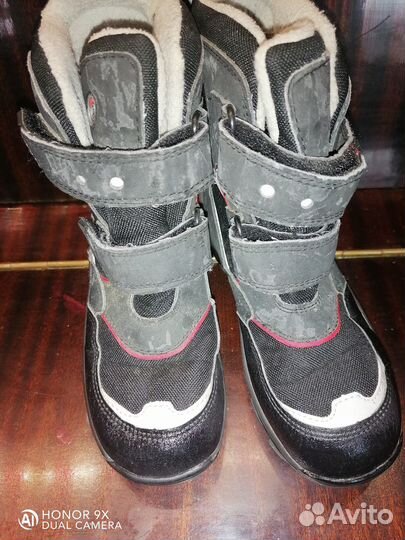 Кроссовки детские 32