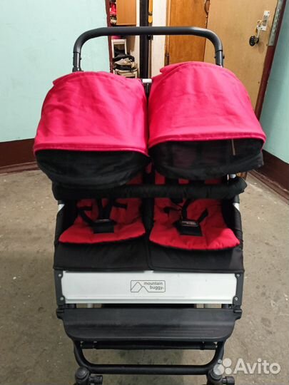 Коляска для двойни mountain buggy duet