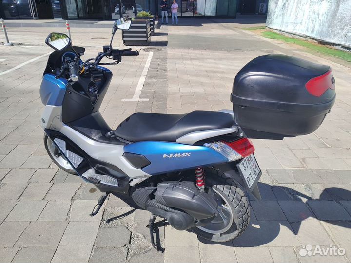 Скутер Yamaha n-max 125