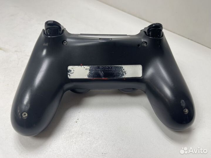 Игровые манипуляторы Sony DualShock 4