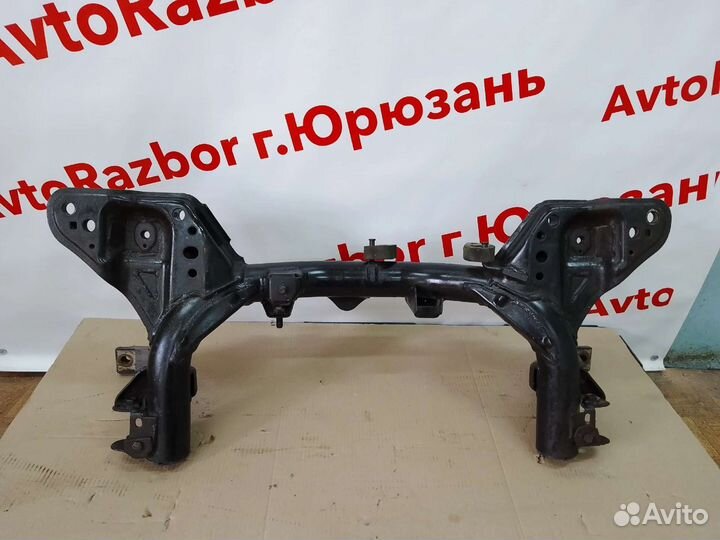 Подрамник Mazda Familia BJ5