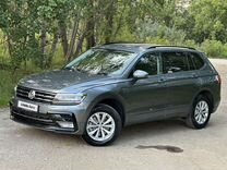 Volkswagen Tiguan 2.0 AT, 2020, 59 029 км, с пробегом, цена 2 699 999 руб.