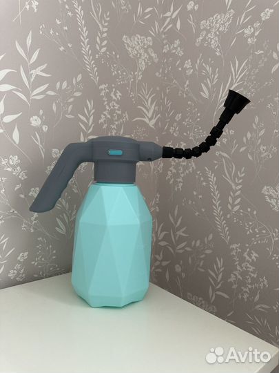 Аккумуляторный опрыскиватель