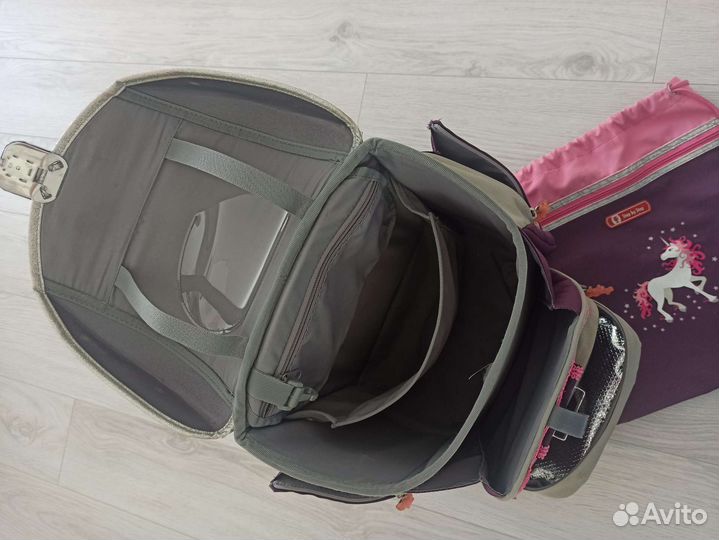 Рюкзак школьный для девочки Step by Step