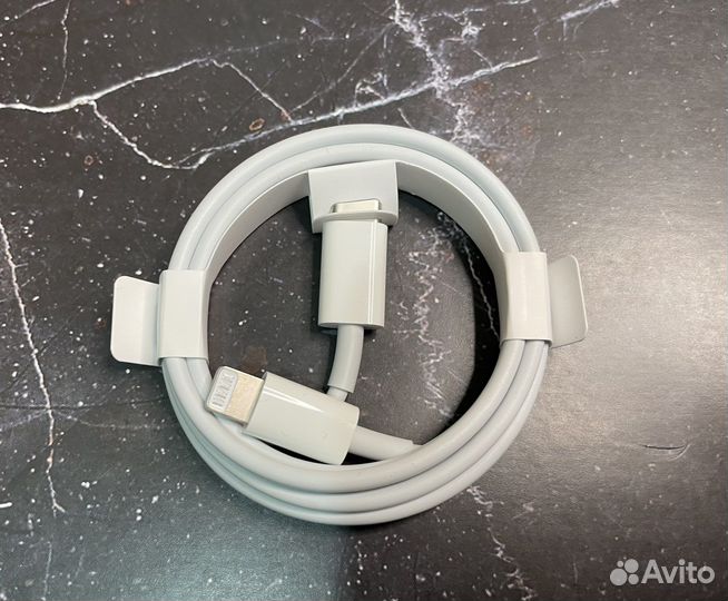 Оригинальный провод на iPhone type-c lightning