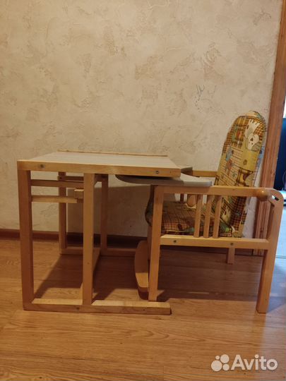 Стульчик для кормления