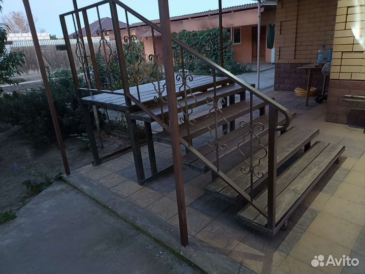 Металлическая лестница