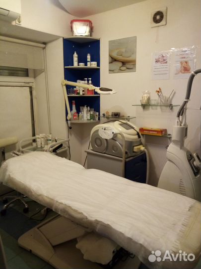 Косметологическая кушетка с электроприводои