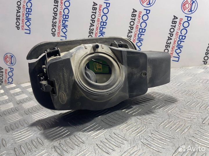 Лючок бензобака Land Rover Discovery (L319) III (2