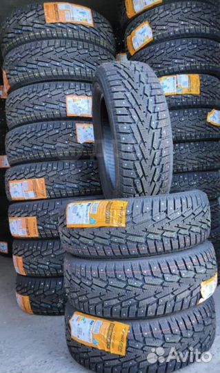 Mazzini Ice Leopard 215/60 R16