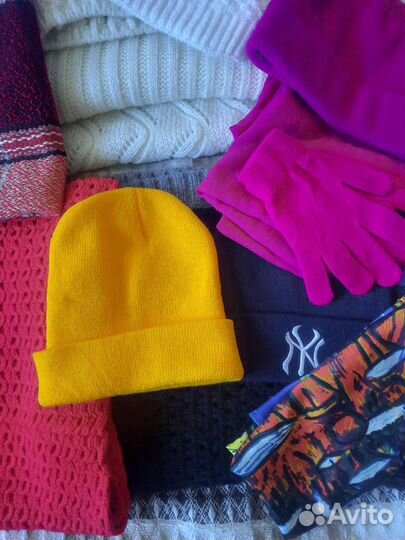 Шарфы и шапки пакетом