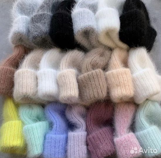 Шапка новая ручной работы пуховая