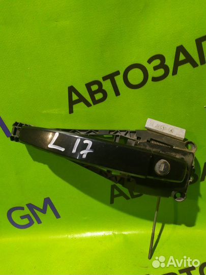 Ручка двери внешняя передняя левая Opel Astra J