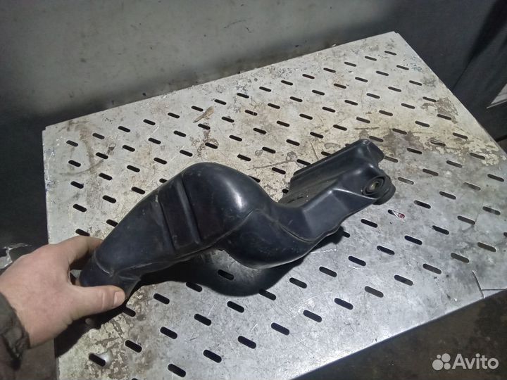 Воздухозаборник Toyota ToyoAce Hiace Dyna