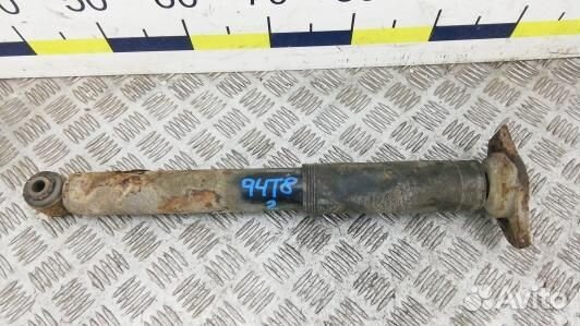 Амортизатор задней балки volvo V70 3 (94T08LX02)