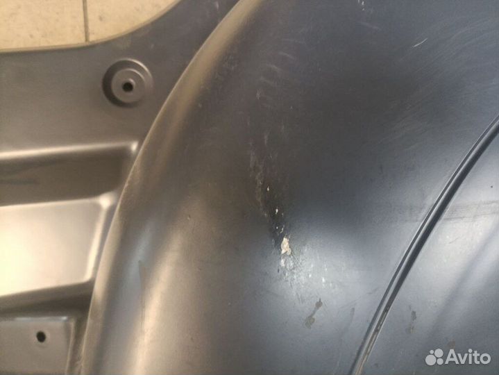 Крыло переднее левое со ступенькой без отверстий\ MAN TGS