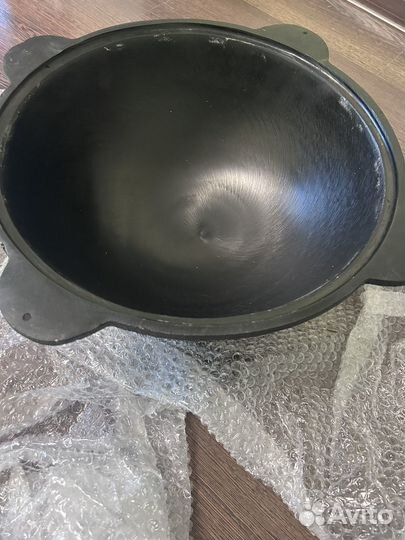 Казан чугунный новый