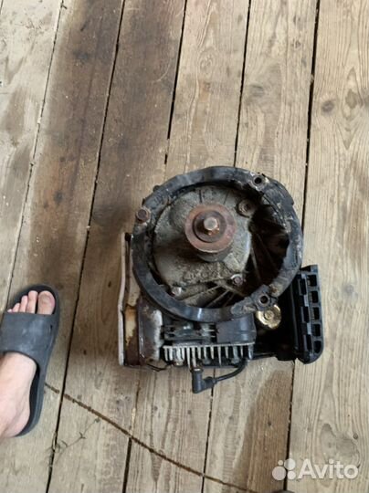 Двигатель для газонокосилки бу