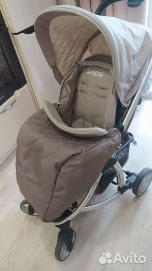 Прогулочная коляска