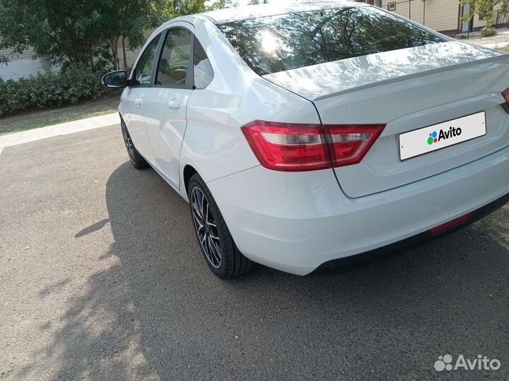 LADA Vesta 1.6 МТ, 2018, 110 000 км