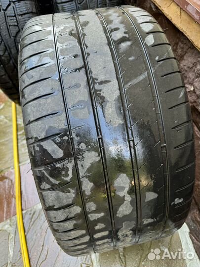 Michelin Pilot Sport 4 S 245/40 R19 и 285/35 R19 103Y