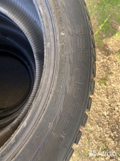 Nokian Tyres Hakkapeliitta 9 SUV 285/45 R20 112T