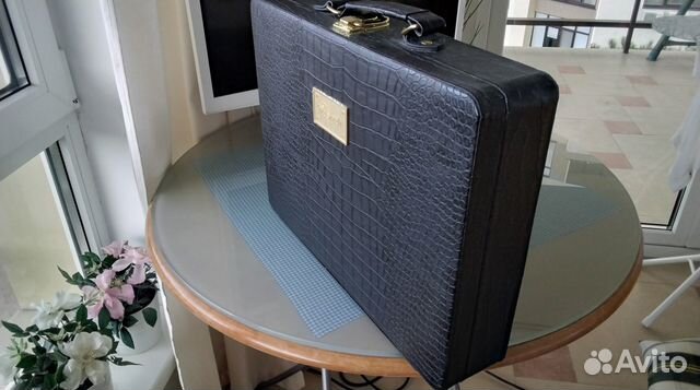 DeSheli бьюти кейс для косметики с зеркалом