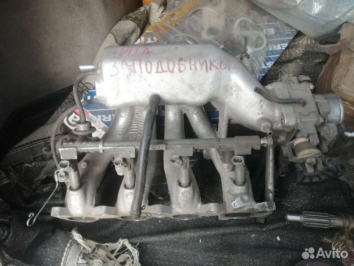 Впускной коллектор Toyota 5a-fe в сборе