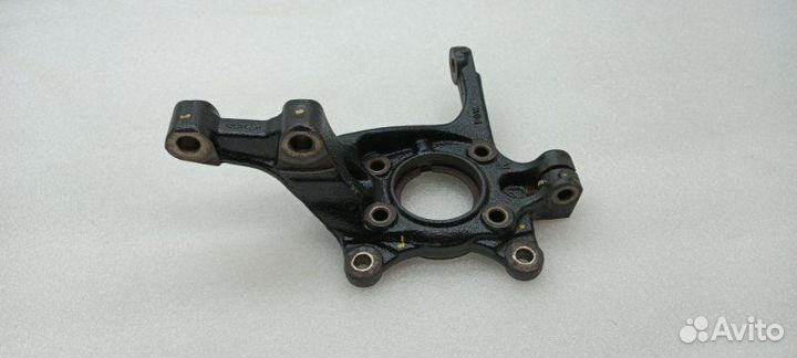 Кулак поворотный передний правый Kia K5 DL3 G4NA