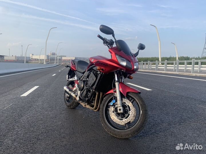 Yamaha fzs 1000 fazer