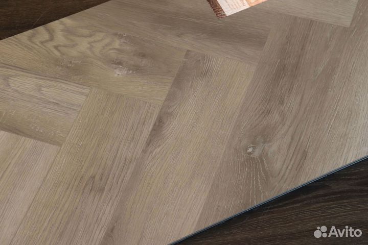 Кварцвиниловая плитка елка