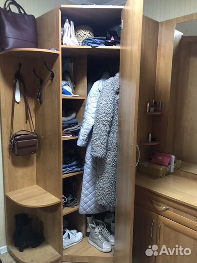 Прихожая угловая