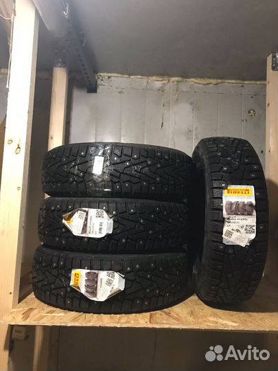 Pirelli Ice Zero 185/65 R15 92T