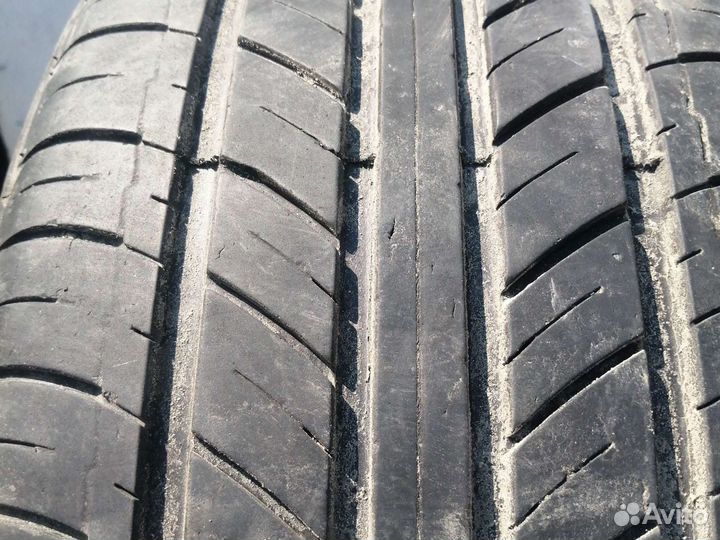 Zeta ZTR10 225/45 R17