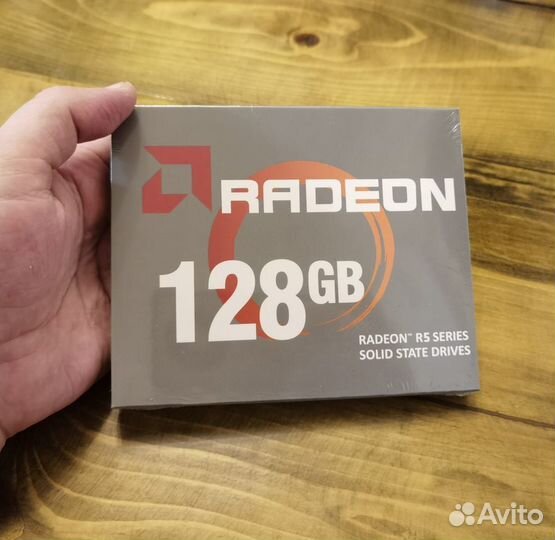 SSD AMD Radeon R5 R5SL128G 2.5